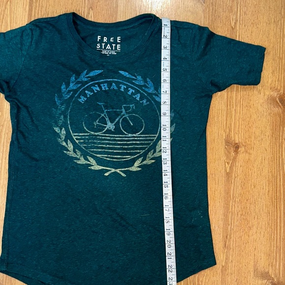 FREE STATE Forest Green Manhattan NY Bicycle Bike Short Sleeve Tee Shirt XS - Picture 4 of 4